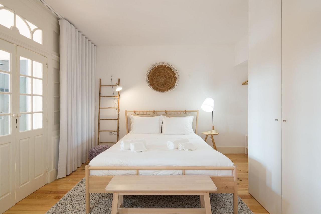 Lovelystay - Martires Boutique Flat Porto Bagian luar foto